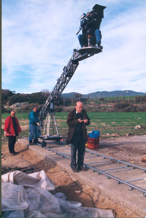 &nbsp;Theo&nbsp;Angelopoulos&nbsp;und&nbsp;Mitarbeitende&nbsp;während&nbsp;der&nbsp;Dreharbeiten&nbsp;zum&nbsp;Film&nbsp;«Die&nbsp;Ewigkeit&nbsp;und&nbsp;ein&nbsp;Tag»,&nbsp;1997.