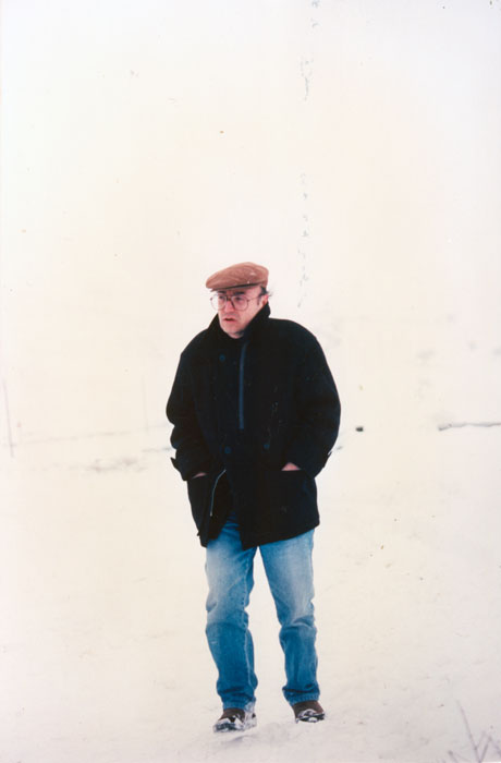 &nbsp;Ο&nbsp;Θόδωρος&nbsp;Αγγελόπουλος&nbsp;κατά&nbsp;τη&nbsp;διάρκεια&nbsp;των&nbsp;γυρισμάτων&nbsp;της&nbsp;ταινίας&nbsp;«Το&nbsp;βλέμμα&nbsp;του&nbsp;Οδυσσέα»,&nbsp;1995