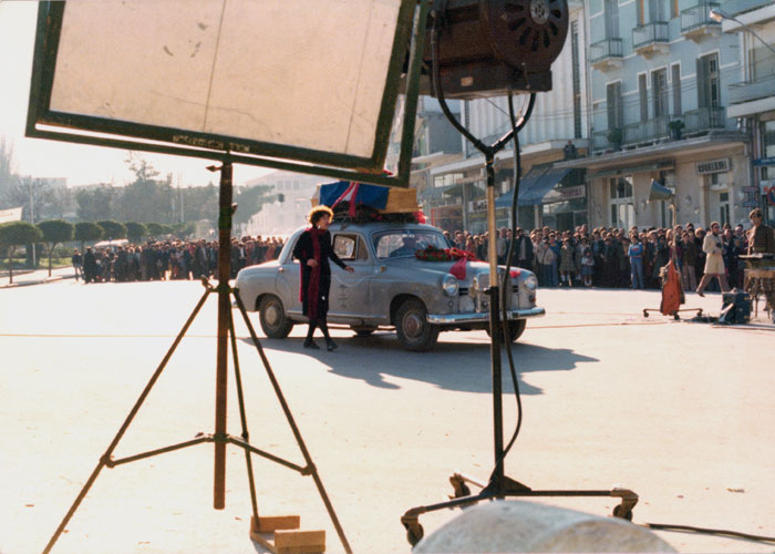 &nbsp;Η&nbsp;...&nbsp;κατά&nbsp;τη&nbsp;διάρκεια&nbsp;των&nbsp;γυρισμάτων&nbsp;της&nbsp;ταινίας&nbsp;«Οι&nbsp;κυνηγοί»,&nbsp;1977