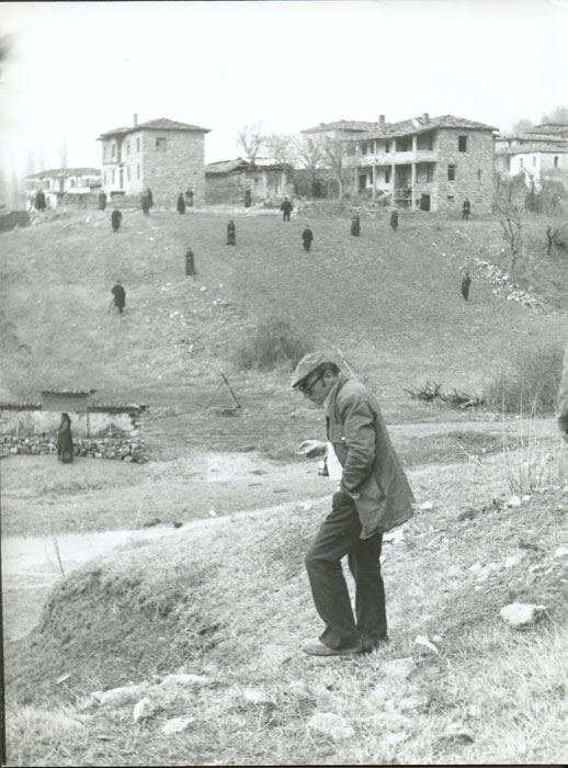 Theo&nbsp;Angelopoulos&nbsp;während&nbsp;Dreharbeiten&nbsp;zum&nbsp;Film&nbsp;«Der&nbsp;grosse&nbsp;Alexander»,&nbsp;1979&nbsp;(B).